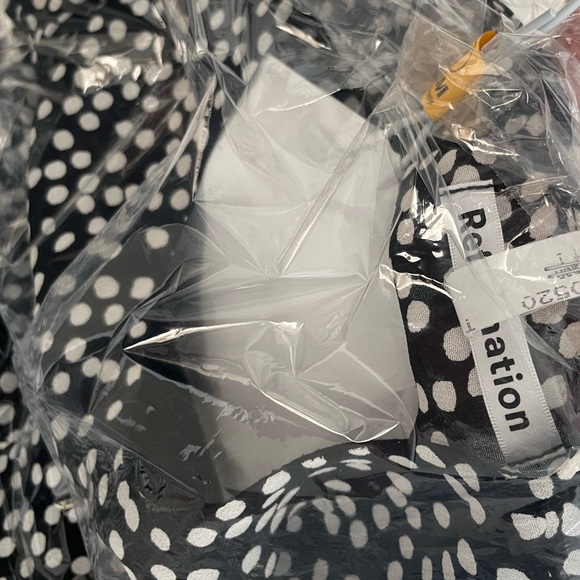 Reformation - Juni Dress - Picture 3 of 4